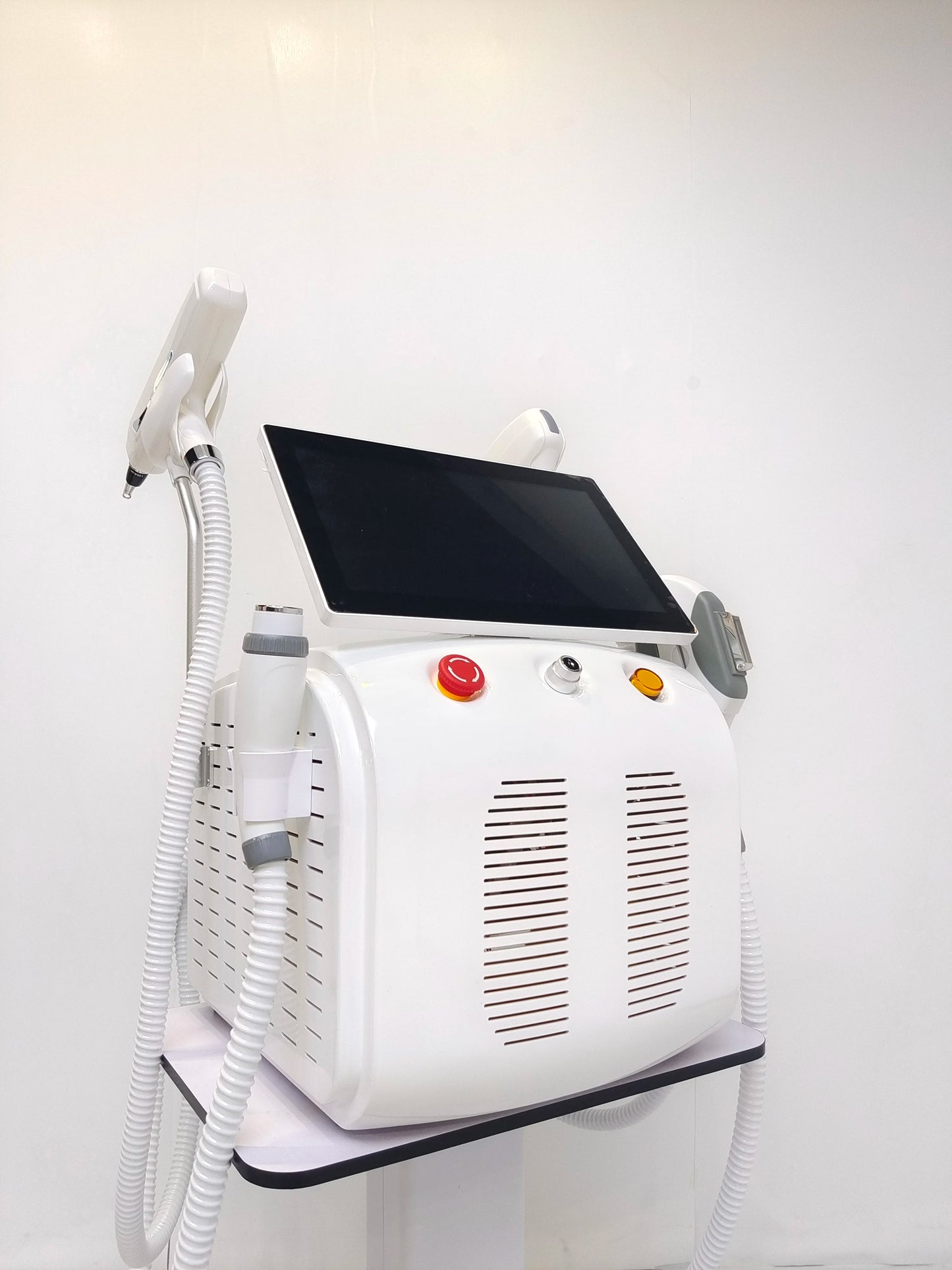 Emsnova Soprano Titanium Ice Platinum Diode Laser Hair Removal